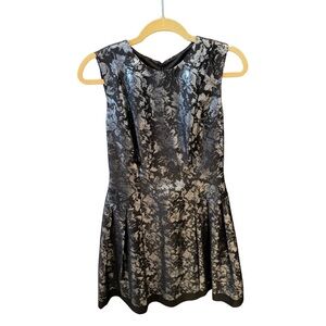 Size 6 Women’s Carmen Marc Valvo Black and Silver Patterned Dress